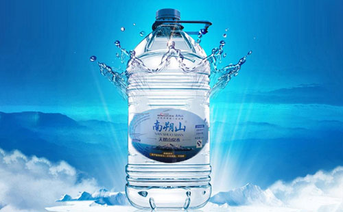 南朔山礦泉水：冬至暖情，共飲健康之水